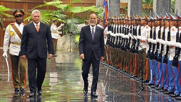 Belizean Prime Minister visited Cuba to strengthen ties between both nations and to discuss regional issues.