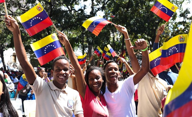 Marches travelled from the Plaza Morelos to the Plaza Bolivar in Caracas in a frenzy of flags, posters, and chants.