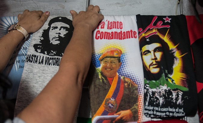 A T-shirt showing support for former Venezuelan President Hugo Chavez in Caracas, Jan 4, 2013.