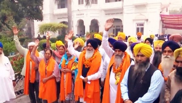 Eight-four Indian sikh pilgrims arrive in Pakistan for ‘Jor Mela,’ a three-day memorial in honor of two elders who were bricked to death.