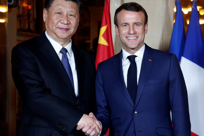 French President Emmanuel Macron welcomes Chinese President Xi Jinping to the Villa Kerylos in Beaulieu-sur-Mer, near Nice, France March 24, 2019