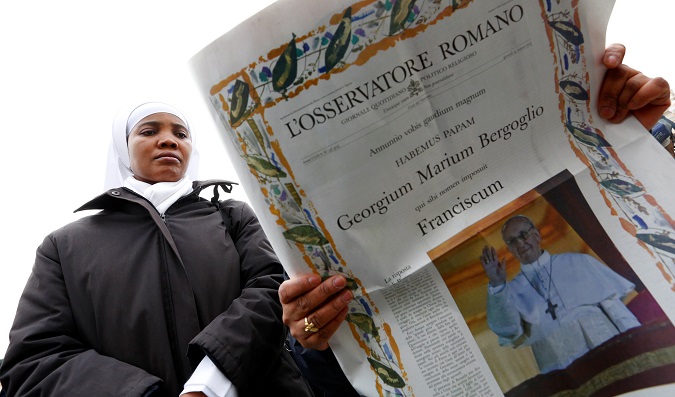 Female journalists of Vatican female magazine quit in protest.
