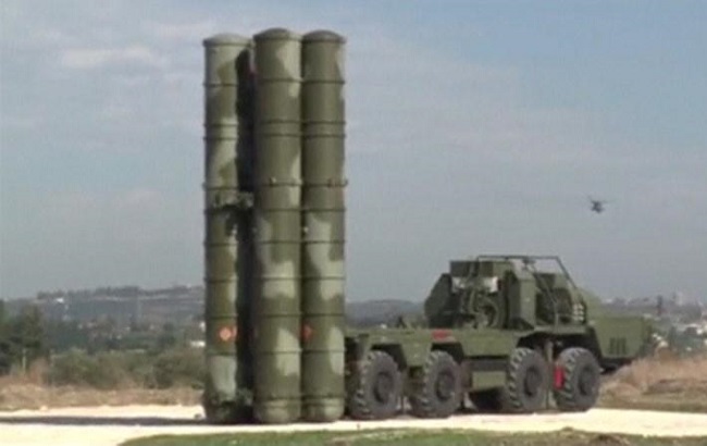 A frame grab taken from footage released by Russia's Defence Ministry November 26, 2015, shows a Russian S-400 defense missile system deployed at Hmeymim Airport in Syria.