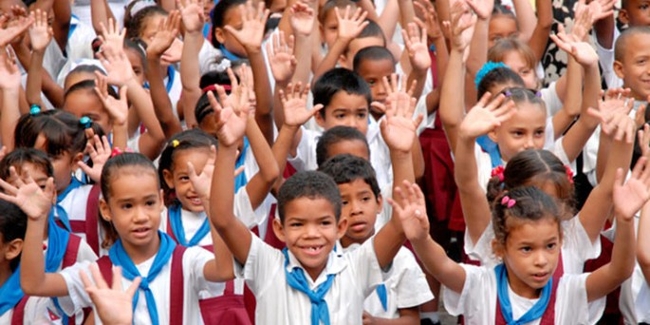 Students in Cuba