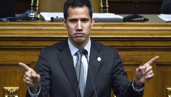 In April, the International Monetary Fund (IMF) informed that the majority of the organization’s executive committee members don't recognize Guaido’s 