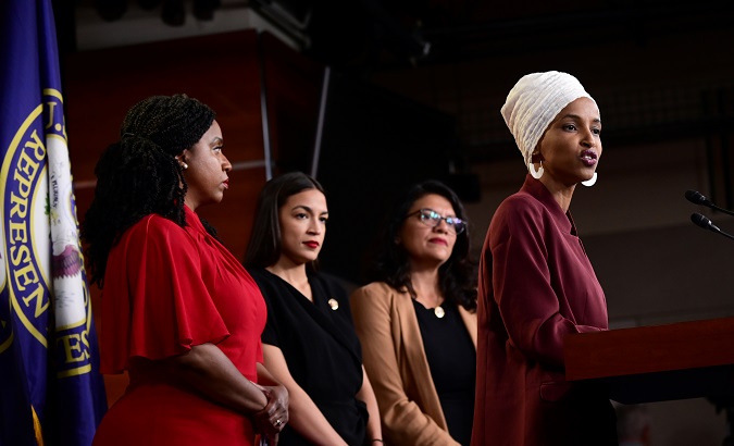 After the racist rally of Donald Trump, #IStandWithIlhan went viral on Twitter becoming the top trend in the U.S.