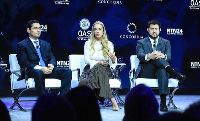 Venezuelan Lilian Tintori, wife of U.S.-backed opposition leader Leopoldo Lopez, was part of a panel with Carlos Vecchio and David Molansky.