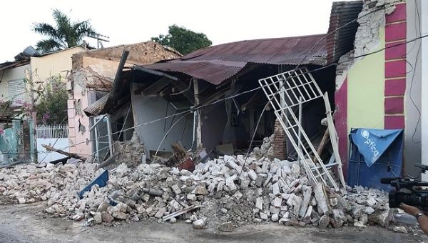 Powerful Earthquake Kills 75 People in Iran