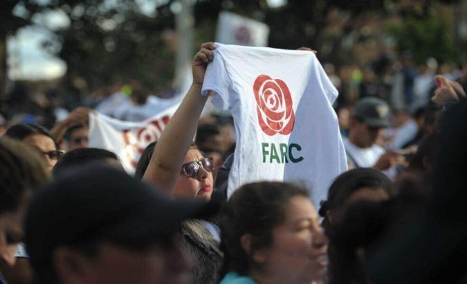 Colombian people in public demonstration in support of FARC