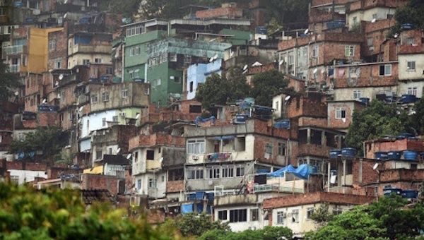 The situation in the poor neighborhoods of Brazil’s most emblematic city is now a major focal point for health authorities as they try to come up with a policy response to the pandemic.