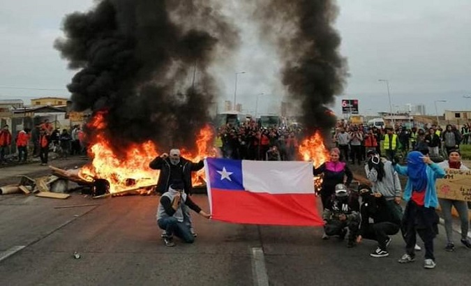 Protestants in Chile during the Day of the Youth Combatant, March 29