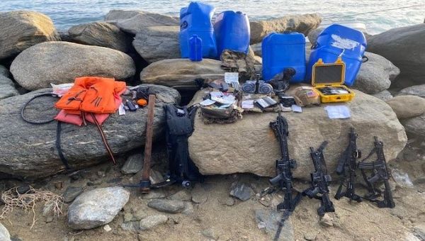 In the boats captured from the mercenary groups, high-calibre weapons were found, as well as satellite phones, uniforms and even helmets with a United States flag. La Guaira, Venezuela, May 3, 2020.
