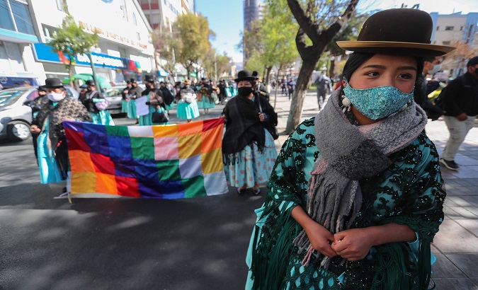 A group of women demonstrates against Jeanine Áñez administration in La Paz, Bolivia on June 15, 2020