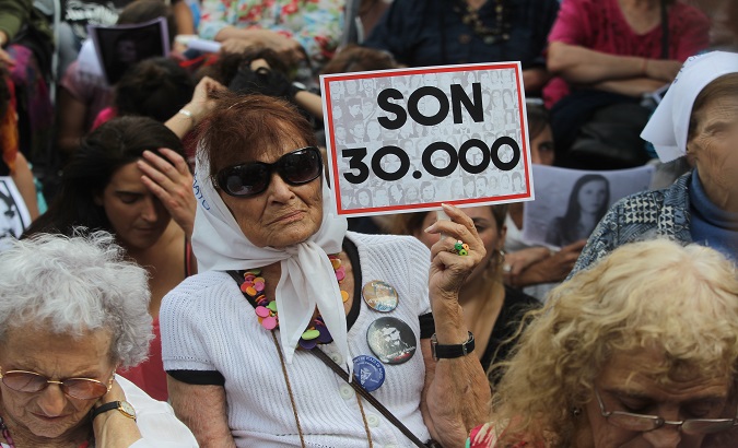 The sign refers to the 30,000 people killed by the dictatorship, Buenos Aires, Argentina, 2017.