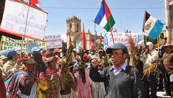 Protest by residents of Coata District, Puno - Peru (Photo: NoticiasSer)