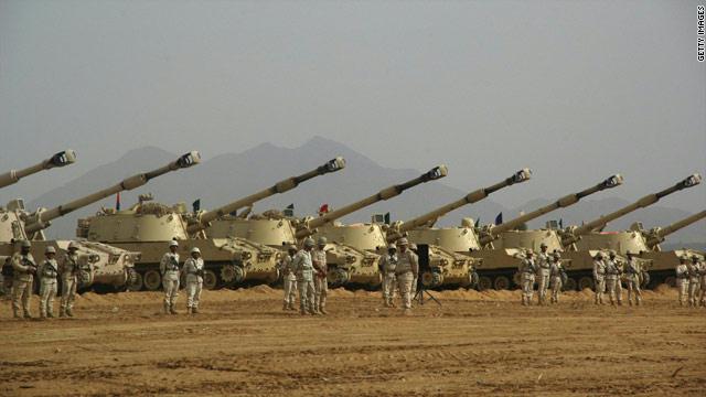 Saudi tanks stationed at the Yemeni border.