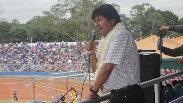 Bolivian President inaugurates new soccer stadium naming it after former Venezuelan President Hugo Chavez