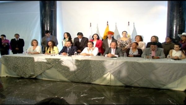 The National Assembly and United Front are committed to expanding the dialogue (teleSUR)