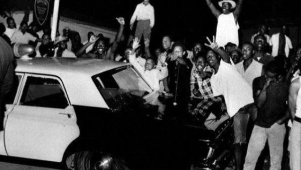 Watts protesters in 1965