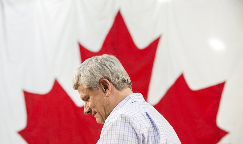 Canada's Prime Minister and Conservative leader Stephen Harper speaks during a campaign rally in Thetford Mines, Quebec, Oct. 15, 2015.