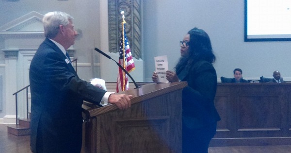 BLM activist Karen Jones confronts Montgomery Mayor Todd Strange over the police killing of Greg Gunn, March 1, 2016.