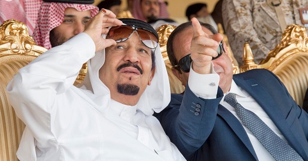 Egypt's President Abdel Fattah al-Sisi and Saudi King Salman watch the Northern Thunder exercises in Hafr Al-Batin.