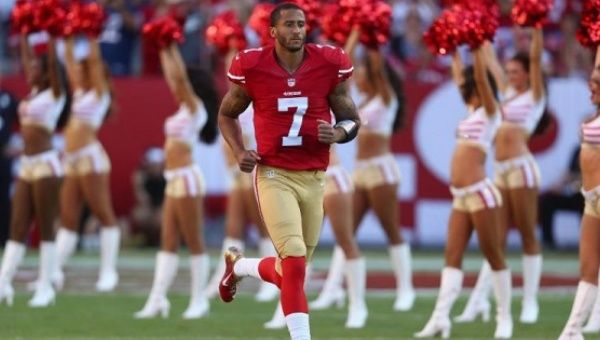 Head of police organization: Colin Kaepernick's socks