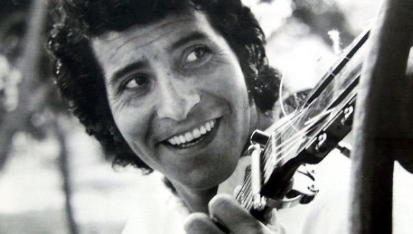 Chilean folk singer Victor Jara 