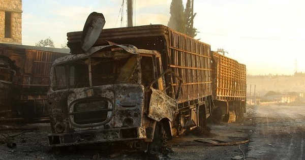 Damaged aid trucks are pictured after an airstrike on the rebel held Urm al-Kubra town, western Aleppo city, Syria September 20, 2016.