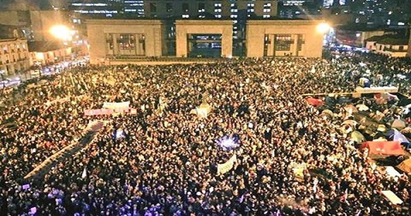 Bolivar Square in Bogota filled with Colombians calling for peace.