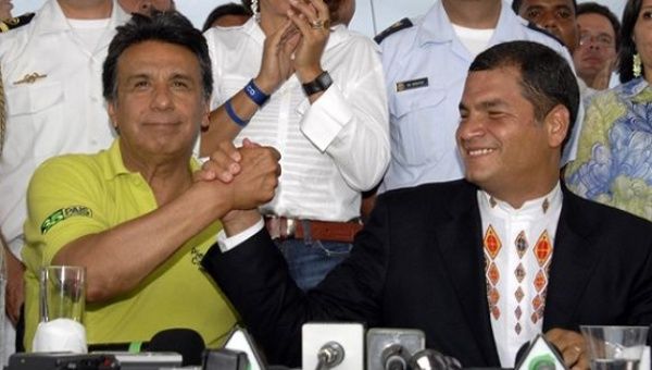 Lenin Moreno (l) will continue with the legacy created by president Rafael Correa in Ecuador.