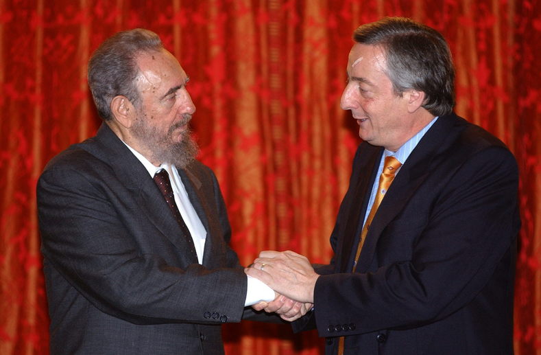 Nestor Kirchner recieves then-Cuban Presiden Fidel Castro at the Presidential Palace, 2003.