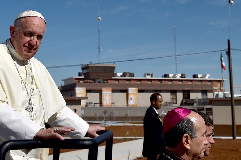 During his visit to the penitentiary, the pope urged inmates to become 