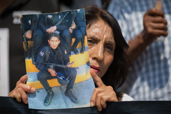 Families of Mexico’s law enforcement were also present. While many activists denounce authorities for their complicity with organized crime or for committing forced disappearances and extrajudicial murders, so too are many police victims. 