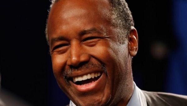 Former candidate Ben Carson arrives to attend the third and final 2016 presidential campaign debate.