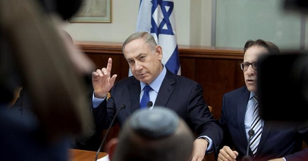 Israeli Prime Minister Benjamin Netanyahu attends a weekly cabinet meeting at his Jerusalem office December 25, 2016.