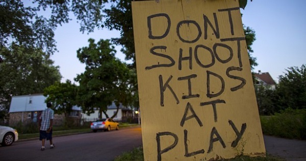 A sign in a Chicago neighborhood