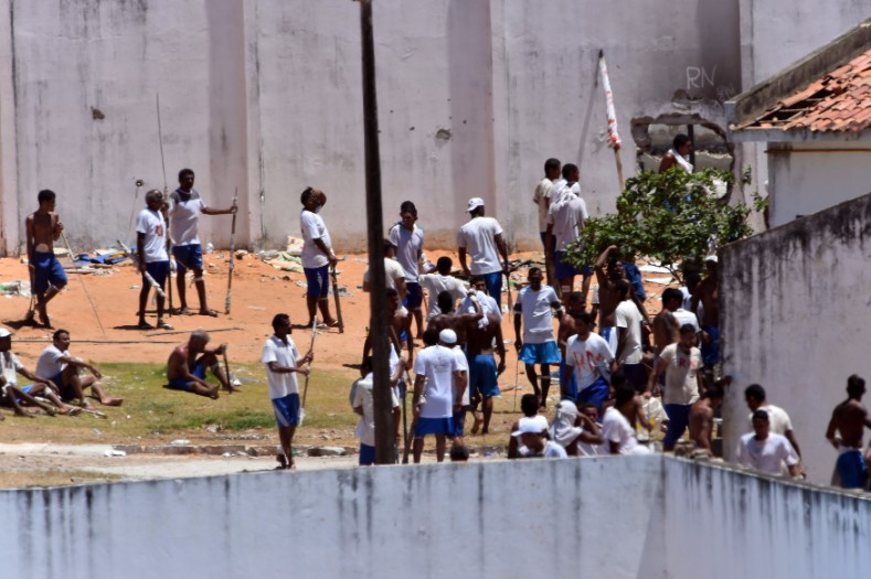 President Michel Temer has authorized the army to patrol the streets in Natal and other cities in the state of Rio Grande do Norte, said officials at the presidential palace.