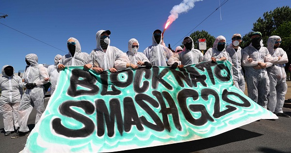 Demonstrators protest against a NATO summit in Brussels, Belgium, May 25, 2017.