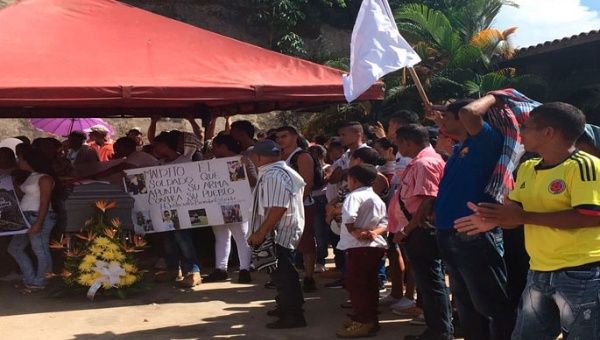 The Corporation for Humanitarian Action for Peace and Coexistence in Northeastern Antioquia and the Mining Bureau of Segovia and Remedios have denounced the violence against the strikers