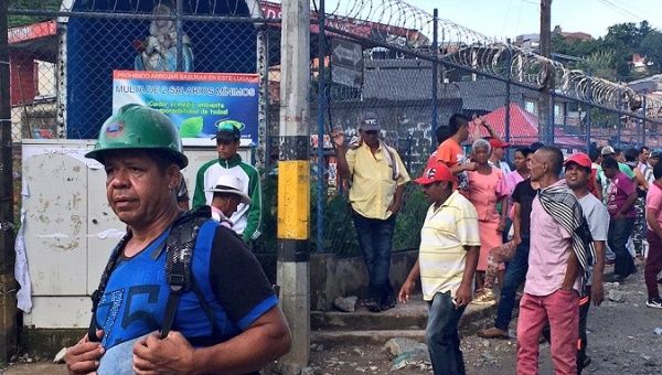 Miners in Segovia continue a strike against the government of President Juan Manuel Santos.