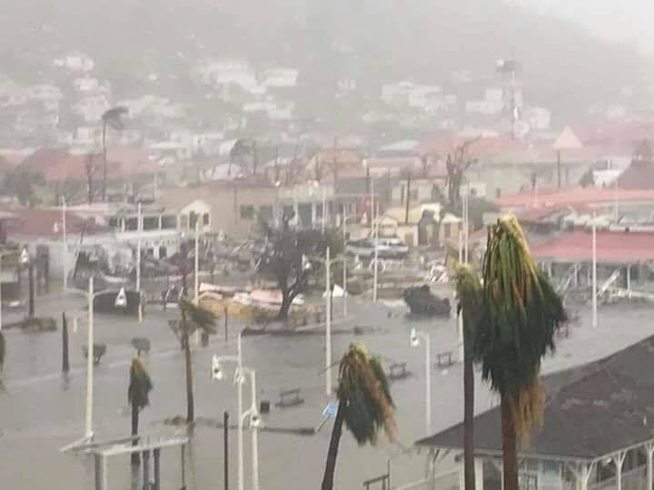 The storm beats down on Saint Maarten.