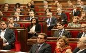 El presidente del Parlamento, Roger Torrent, decidió que la propuesta será debatida en conjunto con los partidos políticos del Parlamento español.
