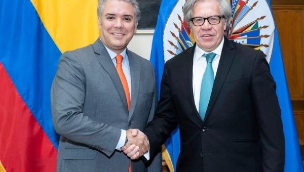 Ivan Duque met with Luis Almagro Friday and vowed to strengthen the OAS by aiding in the dismantling of Unasur.