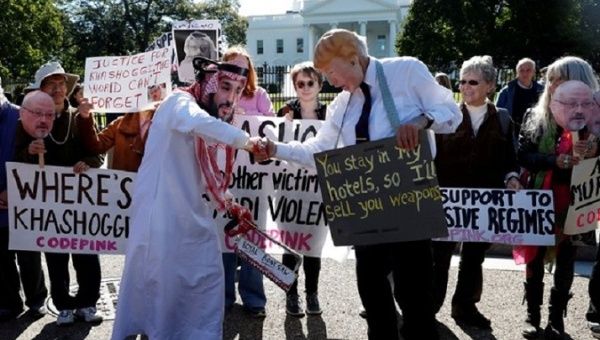 A protest in front of the White House against the killing of Jamal Khashoggi. 