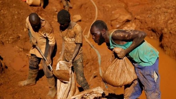 Mine Flood Kills 23, Zimbabwean Officials Fear Final Death Toll | News ...