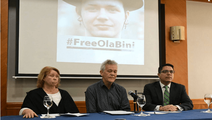 A group discusses the ongoing detention of developer Ola Bini in Ecuador