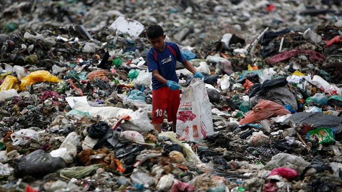 Sri Lanka to send back human remains-filled toxic waste to the U.K.