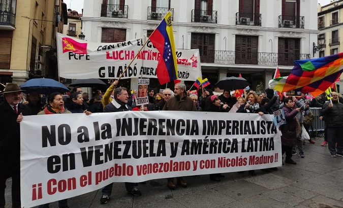 Rally of the Madrid Solidarity Movement with Venezuela in front of Foreign Affairs Ministry, Madrid, Spain, Jan. 25, 2020.