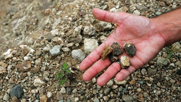  Pit gold mining is prohibited in Costa Rica.